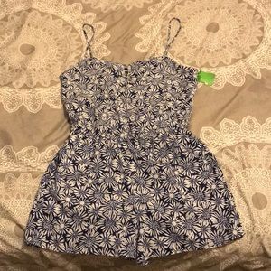 Size Med/ Daisy Printed/ Blue&White